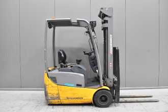Použité vysokozdvižné vozíky JUNGHEINRICH EFG115 /58589/ ELEKTRO DREIRADFRONTSTAPLER (13064807)