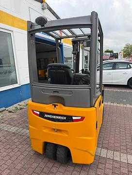 Použité vysokozdvižné vozíky JUNGHEINRICH EFG216k ELEKTRO DREIRADFRONTSTAPLER (13066449)