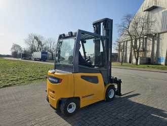 Použité vysokozdvižné vozíky JUNGHEINRICH EFG430K ELEKTRO VIERRADFRONTSTAPLER (13042841)