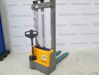 Použité vysokozdvižné vozíky JUNGHEINRICH EJC M10 G 115-330 ZT ELEKTRO HOCHHUBWAGENDEICHSEL (13028191)