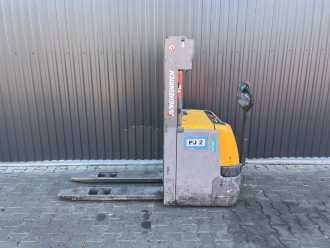 Použité vysokozdvižné vozíky JUNGHEINRICH EJC216 ELEKTRO HOCHHUBWAGENDEICHSEL (13040742)