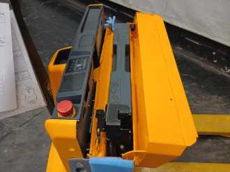 Použité vysokozdvižné vozíky JUNGHEINRICH EJE 116i 21 115 51 ELEKTRO NIEDERHUBWAGENDEICHSEL (13054990)
