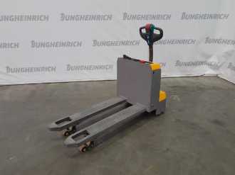 Použité vysokozdvižné vozíky JUNGHEINRICH EJE M13 G 115 54 ELEKTRO NIEDERHUBWAGENDEICHSEL (13072263)