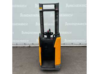 Použité vysokozdvižné vozíky JUNGHEINRICH ERC 214i 5350 DZ ELEKTRO HOCHHUBWAGENMANUELLELEKTRISCH (13047789)