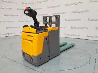 Použité vysokozdvižné vozíky JUNGHEINRICH ERD 220 KP 119-166 ZT ELEKTRO HOCHHUBWAGENFAHRERSTAND (12990536) backdrop