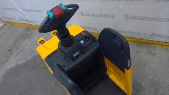 Použité vysokozdvižné vozíky JUNGHEINRICH ERE 120-115-53L VP mechanische sturing ELEKTRO NIEDERHUBWAGENFAHRERSTAND (13072274)