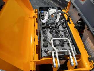 Použité vysokozdvižné vozíky JUNGHEINRICH ERE 225 FP 33 100 67 ELEKTRO NIEDERHUBWAGENFAHRERSTAND (13031778)