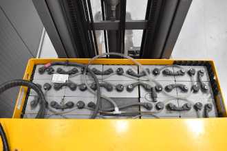 Použité vysokozdvižné vozíky JUNGHEINRICH ETM 214 /57692/ ELEKTRO SCHUBMASTSTAPLER (13041125)