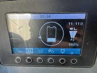 Použité vysokozdvižné vozíky JUNGHEINRICH ETV 214 - 710DZ ELEKTRO SCHUBMASTSTAPLER (13073135)