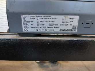 Použité vysokozdvižné vozíky JUNGHEINRICH ETV 214 DL GE 115 650DZ ELEKTRO SCHUBMASTSTAPLER (13070442)