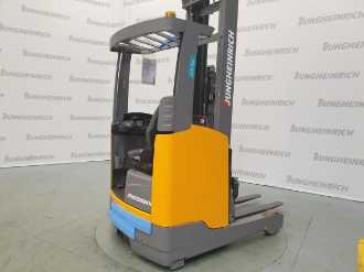 Použité vysokozdvižné vozíky JUNGHEINRICH ETV 318 SP GE 115-740 DZ ELEKTRO SCHUBMASTSTAPLER (13050093) backdrop