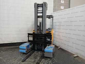 Použité vysokozdvižné vozíky JUNGHEINRICH ETV Q20 SP GL 115 650 DZ ELEKTRO SCHUBMASTSTAPLER (13065011)
