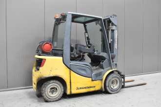 Použité vysokozdvižné vozíky JUNGHEINRICH TFG 425s /58670/ GAS VIERRADFRONTSTAPLER (13064978)
