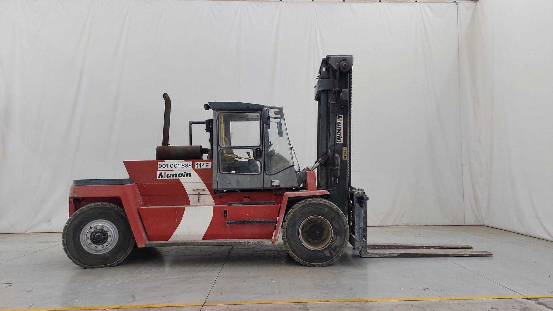 Použité vysokozdvižné vozíky KALMAR DCD 160-12 DIESEL VIERRADFRONTSTAPLER (13046948)