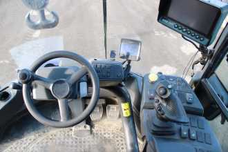 Použité vysokozdvižné vozíky KALMAR DRG1300-92 SUPER GLO DIESEL REACHSTACKER (12993123)