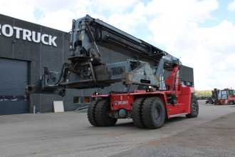Použité vysokozdvižné vozíky KALMAR DRG450-65S5 DIESEL REACHSTACKER (12815518)