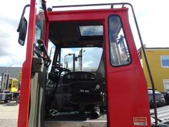 Použité vysokozdvižné vozíky KALMAR TTX182A - Strassenzulassung DIESEL SCHLEPPER (12979085)