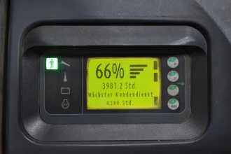 Použité vysokozdvižné vozíky LINDE D 12 SP /58873/ ELEKTRO HOCHHUBKOMMISSIONIERER (13074567)