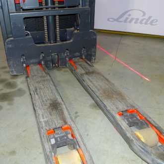 Použité vysokozdvižné vozíky LINDE D12 AP ELEKTRO HOCHHUBWAGENFAHRERSTAND (12972612)