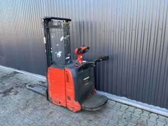 Použité vysokozdvižné vozíky LINDE D12AP ELEKTRO HOCHHUBWAGENFAHRERSTAND (13070463)