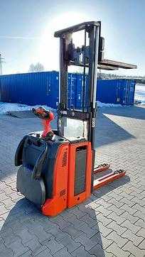 Použité vysokozdvižné vozíky LINDE D12HPAP ELEKTRO HOCHHUBWAGENDEICHSEL (13015636)