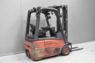 Použité vysokozdvižné vozíky LINDE E 16 C - 01 /58958/ ELEKTRO DREIRADFRONTSTAPLER (13069535)