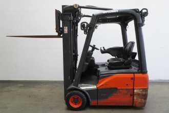 Použité vysokozdvižné vozíky LINDE E 16 C EVO 386-02 ELEKTRO DREIRADFRONTSTAPLER (13070582)
