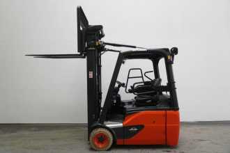 Použité vysokozdvižné vozíky LINDE E 16 EVO 386-02 ELEKTRO DREIRADFRONTSTAPLER (13019352)