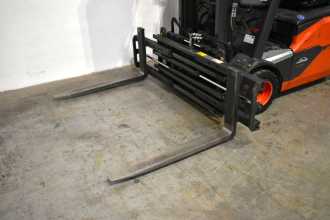 Použité vysokozdvižné vozíky LINDE E 18 L EVO 386-02 ELEKTRO DREIRADFRONTSTAPLER (13069488)