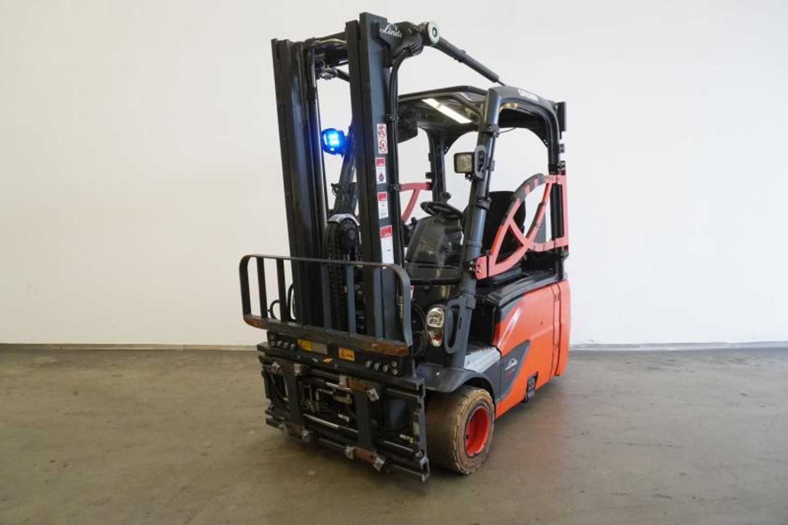 Použité vysokozdvižné vozíky LINDE E 18 L EVO 386-02 ELEKTRO DREIRADFRONTSTAPLER (13074530)