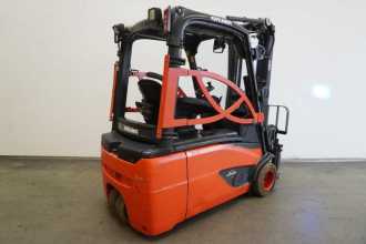 Použité vysokozdvižné vozíky LINDE E 18 L EVO 386-02 ELEKTRO DREIRADFRONTSTAPLER (13074530)