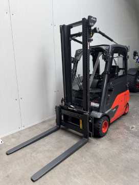 Použité vysokozdvižné vozíky LINDE E 20 PL-02 EVO Kabine Batterie Bj.23 ELEKTRO VIERRADFRONTSTAPLER (13075896) backdrop