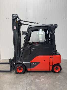 Použité vysokozdvižné vozíky LINDE E 20 PL-02 EVO Kabine Batterie Bj.23 ELEKTRO VIERRADFRONTSTAPLER (13075896)