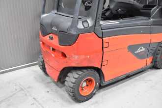 Použité vysokozdvižné vozíky LINDE E 25 L - 01 /58841/ ELEKTRO VIERRADFRONTSTAPLER (13066429)