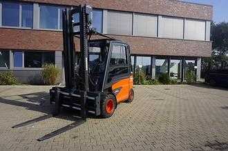 Použité vysokozdvižné vozíky LINDE E 50HL-01 - Nur 2.631 Stunden - Top Zustand ELEKTRO VIERRADFRONTSTAPLER (13071899) backdrop