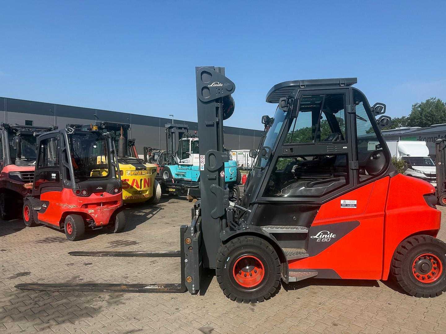Použité vysokozdvižné vozíky LINDE E 80 ELEKTRO VIERRADFRONTSTAPLER (13051872)