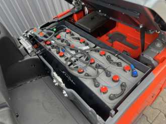 Použité vysokozdvižné vozíky LINDE E12-02 ELEKTRO DREIRADFRONTSTAPLER (13067527)