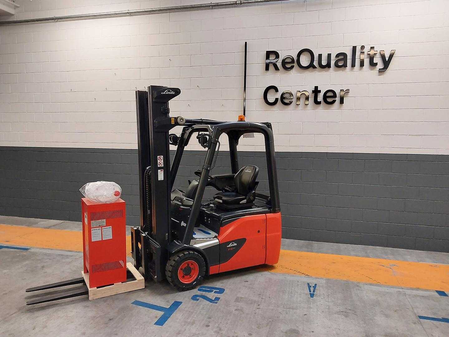 Použité vysokozdvižné vozíky LINDE E15 ELEKTRO DREIRADFRONTSTAPLER (13033348)