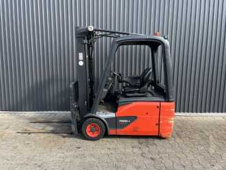 Použité vysokozdvižné vozíky LINDE E16-02 ELEKTRO DREIRADFRONTSTAPLER (13065760)
