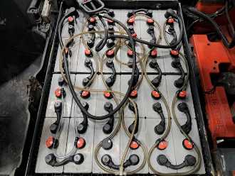 Použité vysokozdvižné vozíky LINDE E16-02 ELEKTRO DREIRADFRONTSTAPLER (13073355)