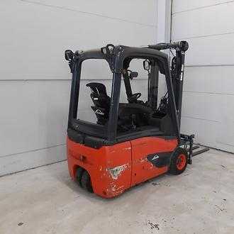 Použité vysokozdvižné vozíky LINDE E16 ELEKTRO DREIRADFRONTSTAPLER (13069932)