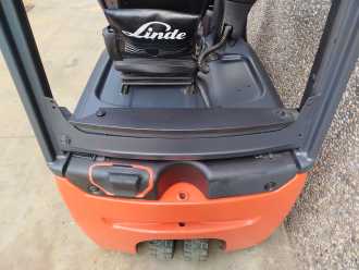 Použité vysokozdvižné vozíky LINDE E16 EVO ELEKTRO DREIRADFRONTSTAPLER (13040295)