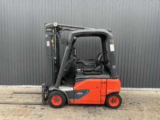 Použité vysokozdvižné vozíky LINDE E16P-02 ELEKTRO VIERRADFRONTSTAPLER (13067530)