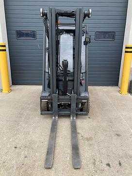 Použité vysokozdvižné vozíky LINDE E16P/386-02 ELEKTRO VIERRADFRONTSTAPLER (12897775)