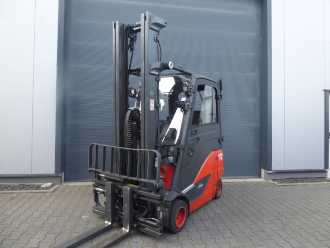 Použité vysokozdvižné vozíky LINDE E18-02 ELEKTRO DREIRADFRONTSTAPLER (13073599) backdrop
