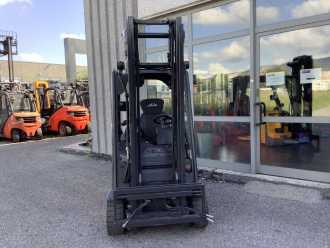 Použité vysokozdvižné vozíky LINDE E18L-02 ELEKTRO DREIRADFRONTSTAPLER (13069350)