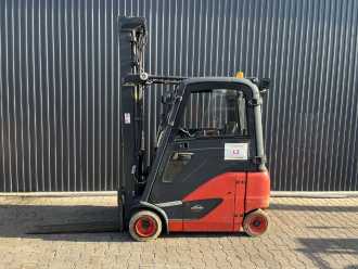 Použité vysokozdvižné vozíky LINDE E18PH-02 ELEKTRO VIERRADFRONTSTAPLER (13074852)