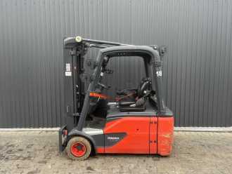 Použité vysokozdvižné vozíky LINDE E20L-02 ELEKTRO DREIRADFRONTSTAPLER (13074866)