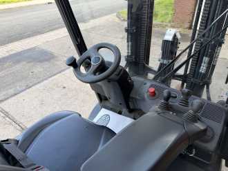 Použité vysokozdvižné vozíky LINDE E25-01 ELEKTRO VIERRADFRONTSTAPLER (13072498)