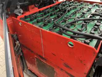 Použité vysokozdvižné vozíky LINDE E25H-01/600 ELEKTRO VIERRADFRONTSTAPLER (13065724)
